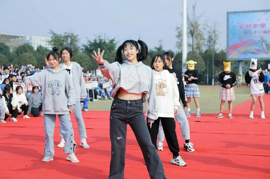 来辛勤付出