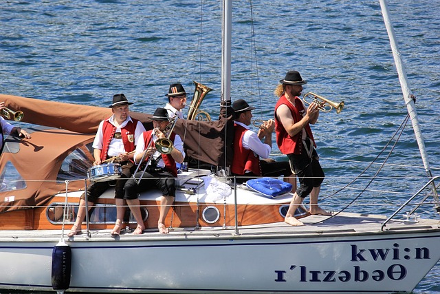 队秉持极强 队秉持极强